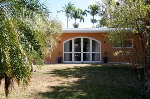 Jambala Beach House - Accommodation Gold Coast 5