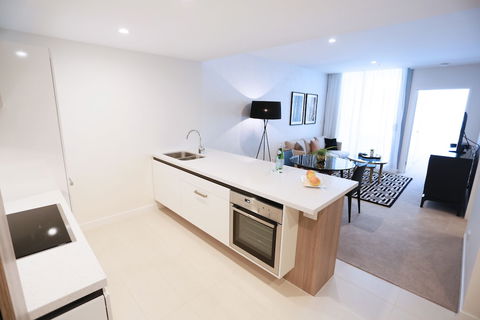 Alex Perry Hotel & Apartments - Accommodation Gold Coast 1