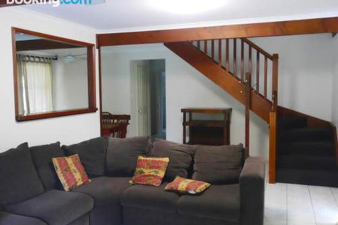 Wyndham Lodge - Accommodation Gold Coast 5