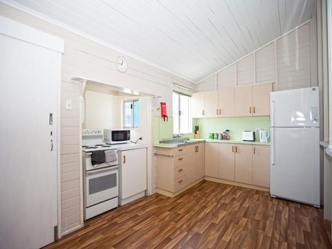CBD Holiday Home - Accommodation Gold Coast 4