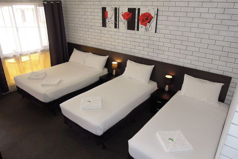 Jackaroo Apartments - Accommodation Gold Coast 5