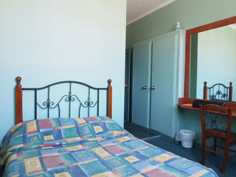 Harp Hotel - Accommodation Gold Coast 3