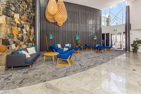 Quality Hotel Lighthouse - Accommodation Gold Coast 3