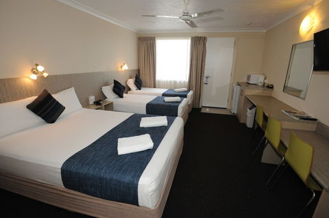 Shoredrive Motel - Gold Coast 4U 5