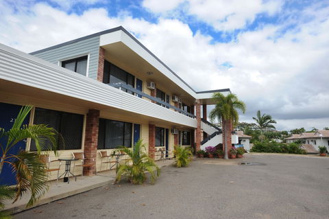 Shoredrive Motel - Gold Coast 4U 1