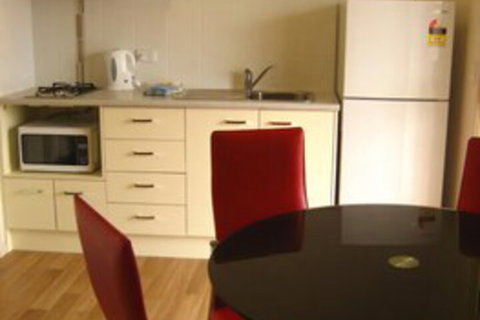 Australian Motor Homes Tourist Park - 1 Gold Coast 5