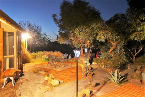 Eleebana Guest House - Gold Coast 4U 1