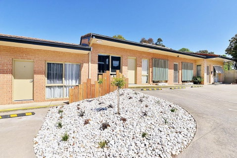 Cranbourne Motor Inn - Accommodation Gold Coast 1