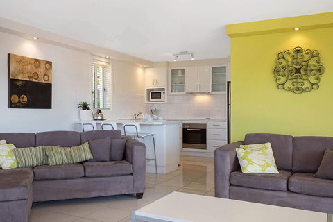 Oceanview Serenity - Accommodation Gold Coast 2