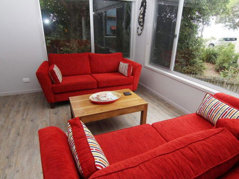 Beachside - Accommodation Gold Coast 2