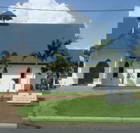 Kurrmine Beach Motel - Gold Coast 4U