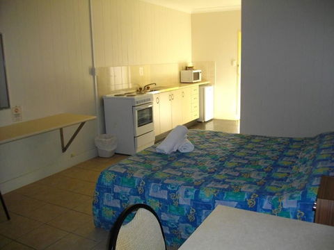 Kurrmine Beach Motel - Accommodation Gold Coast 6