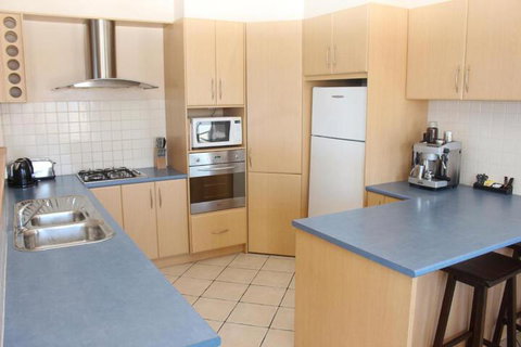 The Lighthouse Beachfront Accommodation - Accommodation Gold Coast 7