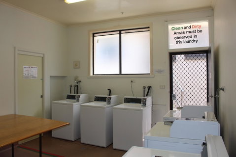 SJ Hostel - Accommodation Gold Coast 3