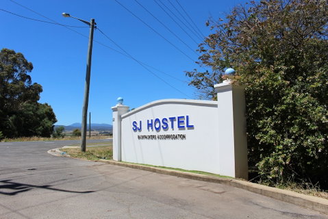 SJ Hostel - Accommodation Gold Coast 0