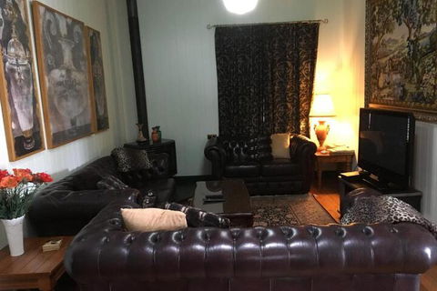 Pitstop Lodge Guesthouse B & B - Accommodation Gold Coast 7