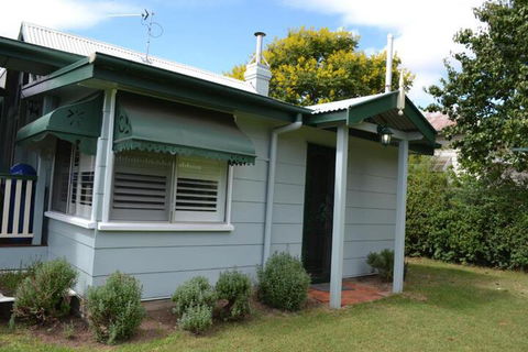 Pitstop Lodge Guesthouse B & B - Accommodation Gold Coast 4