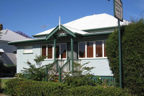 Pitstop Lodge Guesthouse B & B - Accommodation Gold Coast 2