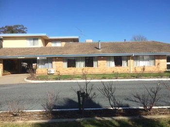 Allonville Motel - 1 Gold Coast 1