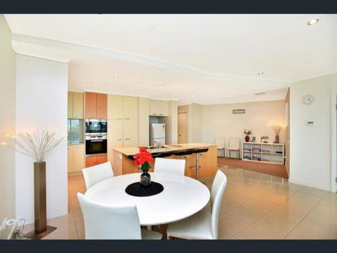Gallery Resort Apartments - Accommodation Gold Coast 6