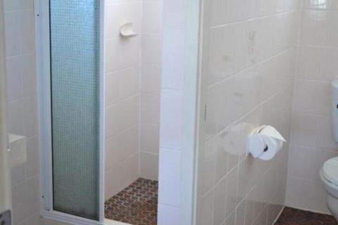 Sundial Holiday Units - Accommodation Gold Coast 2
