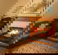 Brickendon - Accommodation Gold Coast