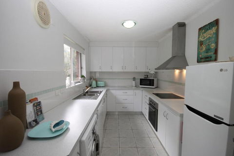 CHILL OUT BEACHSIDE At FORSTER - Accommodation Gold Coast 1