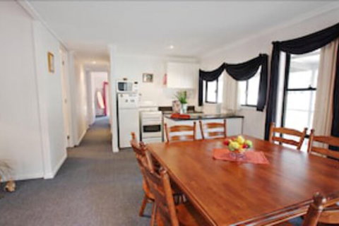 Serenity Grove - Accommodation Gold Coast 3