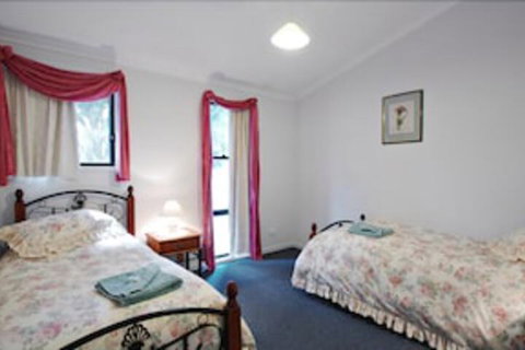 Serenity Grove - Accommodation Gold Coast 4