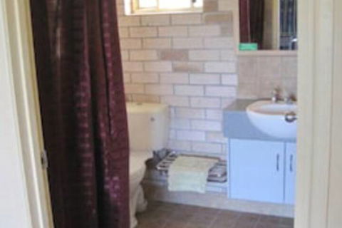 Tailwaggers Rainforest Retreat - Accommodation Gold Coast 4