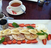 Cafe Les Amoureux - Gold Coast 4U