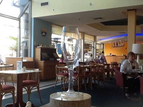 Festival Cafe - Gold Coast 4U 0