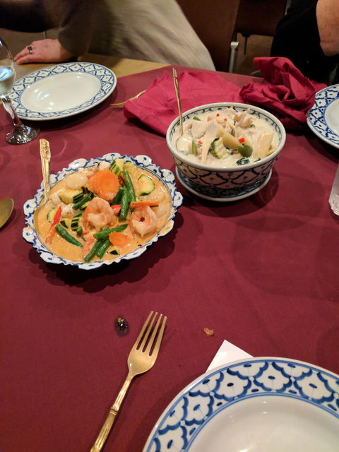 Royal Sri Thai - Accommodation Gold Coast 3