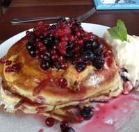 Santi's - Accommodation Gold Coast