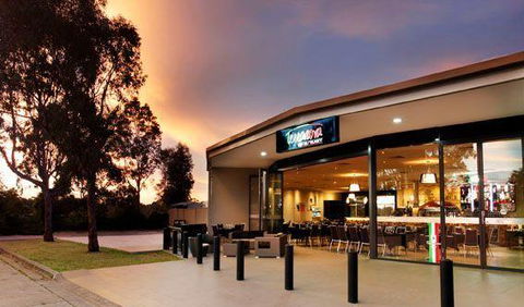 Terranova Bar Restaurant - 1 Gold Coast 4