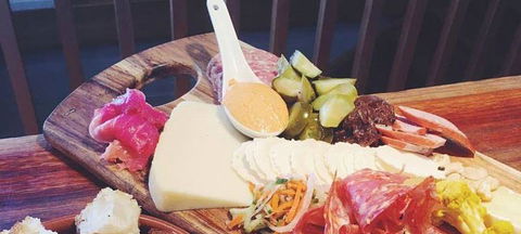 The Union Bar - Accommodation Gold Coast 3