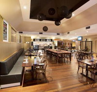 Blackburn Hotel - Accommodation Gold Coast