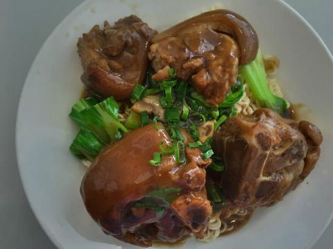 Jade Hong Kong Cafe - Accommodation Gold Coast 0