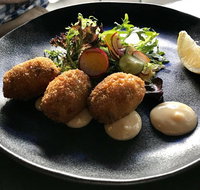 The Girl  The Goat - Accommodation Gold Coast