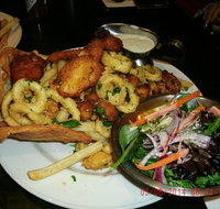 Lazy Moe's - Accommodation Gold Coast