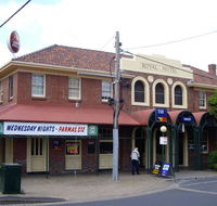 Royal Hotel - Gold Coast 4U