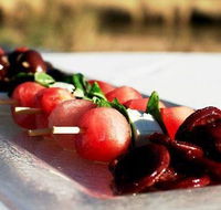 Glen Helen Homestead Lodge - Gold Coast 4U