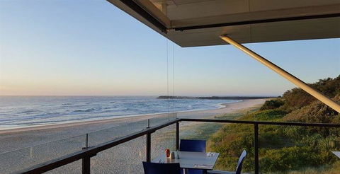 Lighthouse Beach Cafe - Gold Coast 4U 23