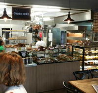 Pioik Bakery - Gold Coast 4U