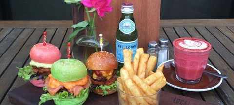 Simply Nile Cafe - Accommodation Gold Coast 3