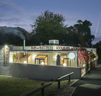 Kookaburra Hotel - Gold Coast 4U