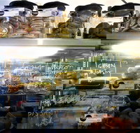 Minerva and the Bean - Accommodation Gold Coast