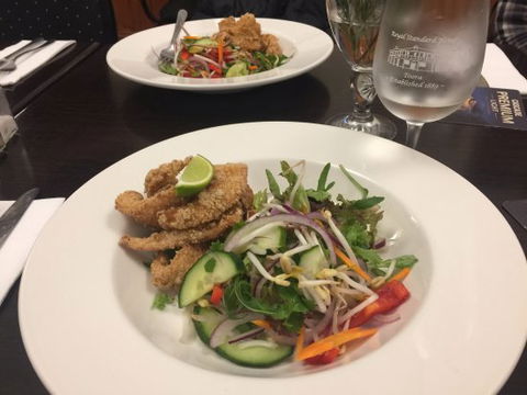 Royal Standard Hotel - Accommodation Gold Coast 0