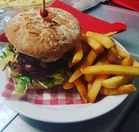 Upper Murray Pizza  Cinema - Accommodation Gold Coast