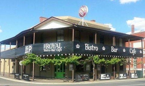 The Royal - 1 Gold Coast 0